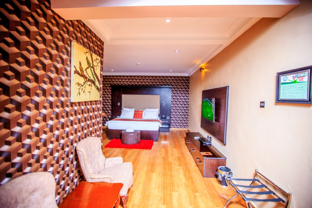 Room image description